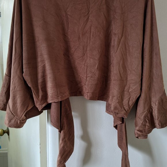 Brown Tie Front Crop Top - Picture 3 of 4